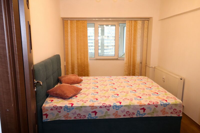 Sos Pantelimon 258, 4 camere 90 mp, etaj 9 /12, vedere superba